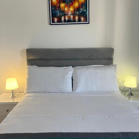 Saranda Hotel Esterno foto