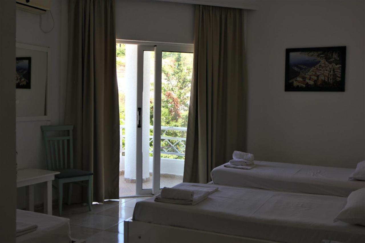 Saranda Hotel Esterno foto